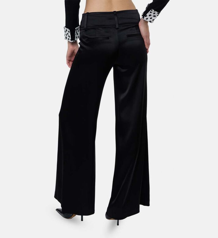 Alice and Olivia Classic Wide-leg Pants, Model View