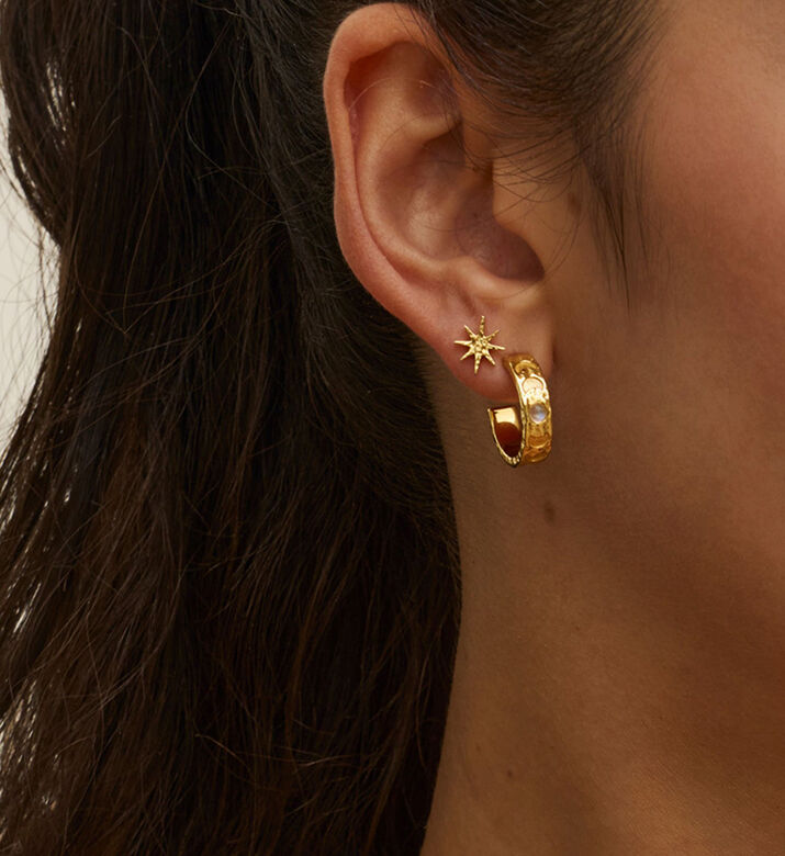 Ottoman Hands Erng Moonstone Hoop, Packshot View