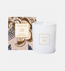 شمعة معطرة برائحة العنبر والمسك