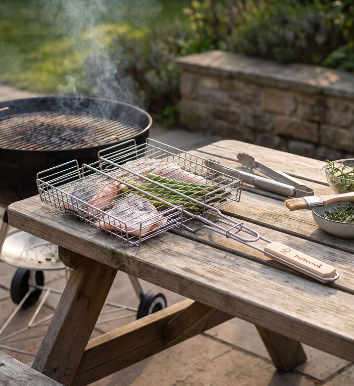 Barbecook Chrome Wooden Handle Double Grill, Packshot View