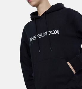 هودي بجيب أمامي وطبعة شعار