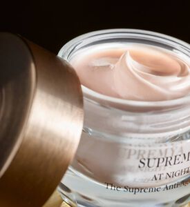 عبوة إعادة تعبئة كريم العينين ذا سوبريم المضاد للشيخوخة 15 مل