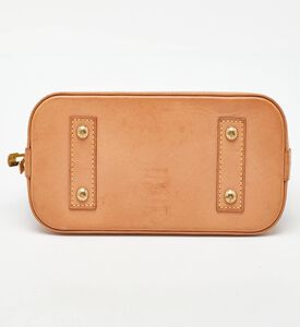 Louis Vuitton Bag Louis Vuitton, Packshot View