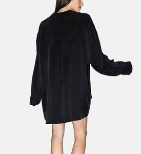 Niluu Shirt Nat, Model View