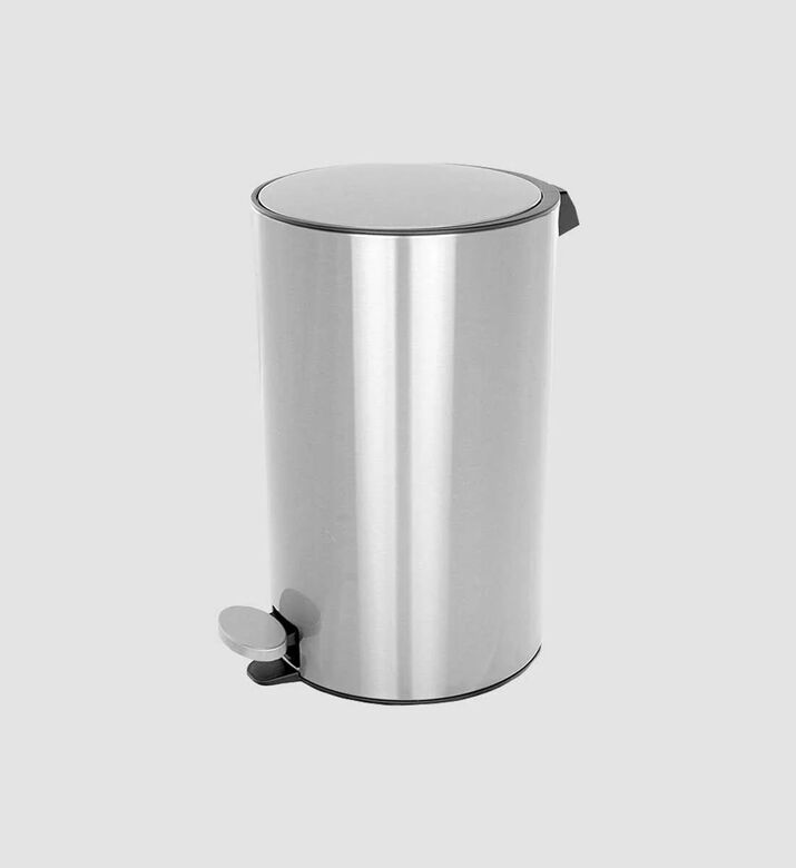 Home Deco and More Stainless Soft Closing Pedal Bin, Silver, 8-l, Packshot View