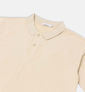 قميص بولو محبوك بشعار