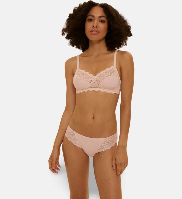 Simone Perele Bikini, Model View