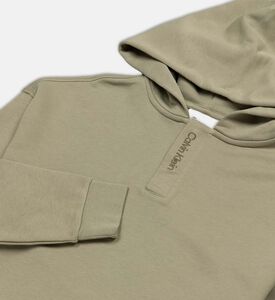 Long-sleeve Hooded Pullover