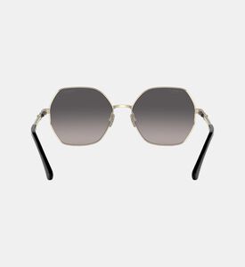 نظارات شمسية بلون داكن متدرج