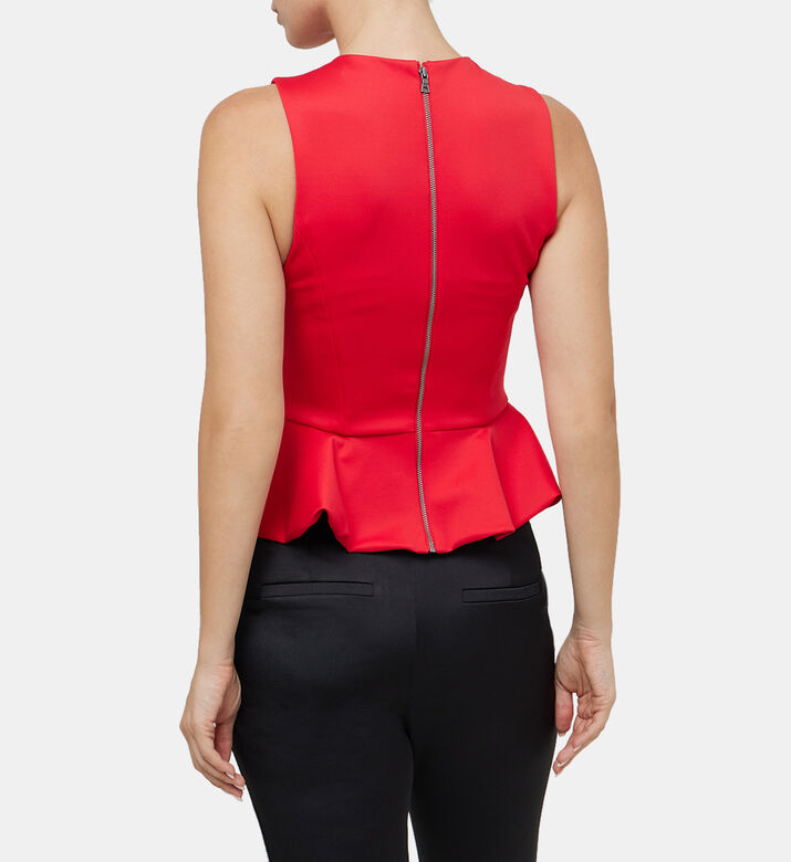 بلوزة بوبي بيبلوم مستديرة ومكشوفة الظهر