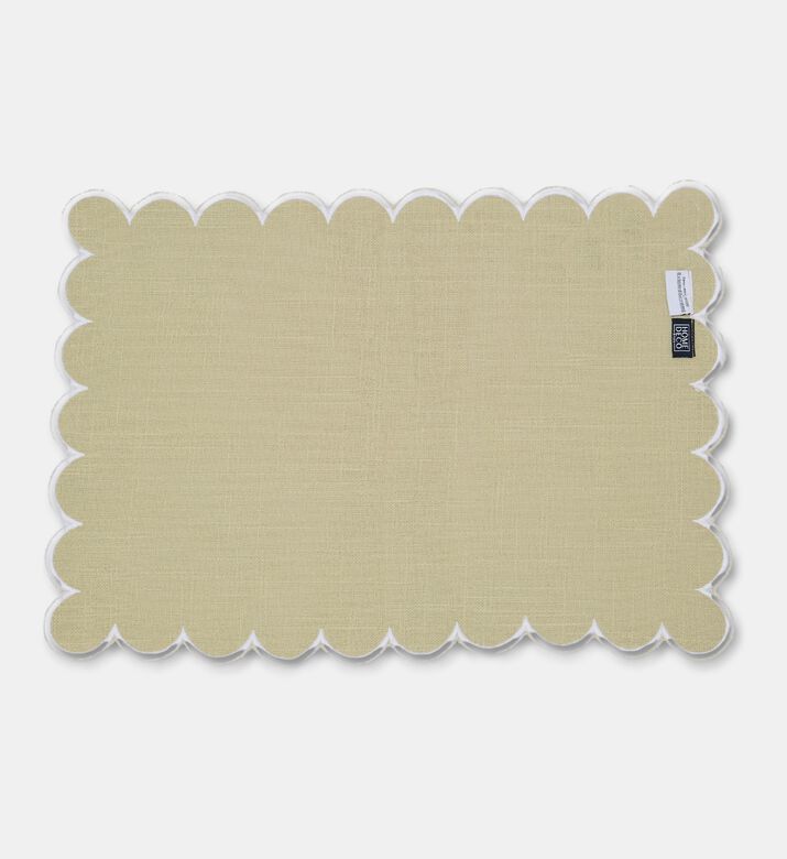Home Deco and More Adelina Scalloped Design Table Mat, Green, Packshot View