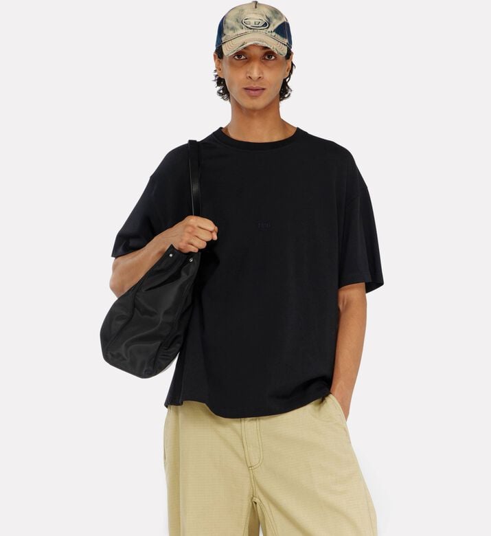 Diesel Minimal Logo Crewneck T-shirt, Black, L, Model View