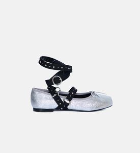 حذاء باليه مسطح بأشرطة متباينة