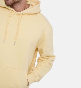 هودي مطرز بشعار بقصة كلاسيكية