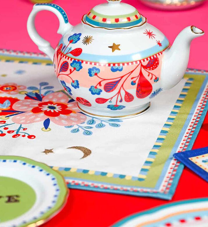 Mamma Mia Teapot - 23 X 15.5 Cm Mamma Mia Teapot - 23 X 15.5 Cm