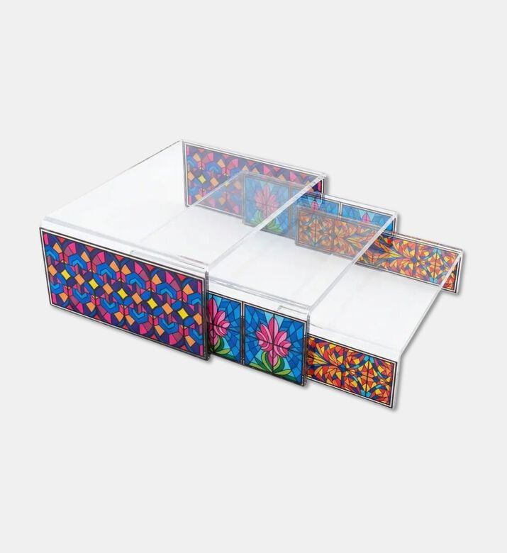 Silsal Shubbak Elevation Stands S3, Packshot View