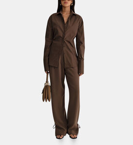 قميص طويل الأكمام بإغلاق بأزرار