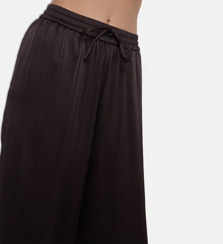 Samsoe Pant Sahelena, Model View