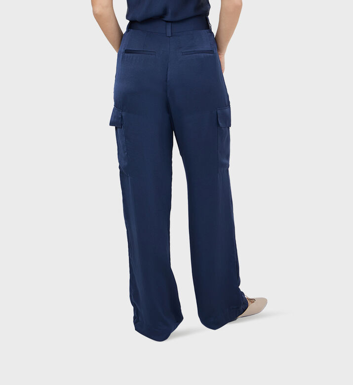 تنورة جوليا موتيف ماكسي