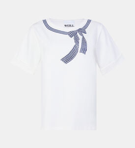 تيشيرت بأكمام قصيرة بأحجار الراين وعقدة