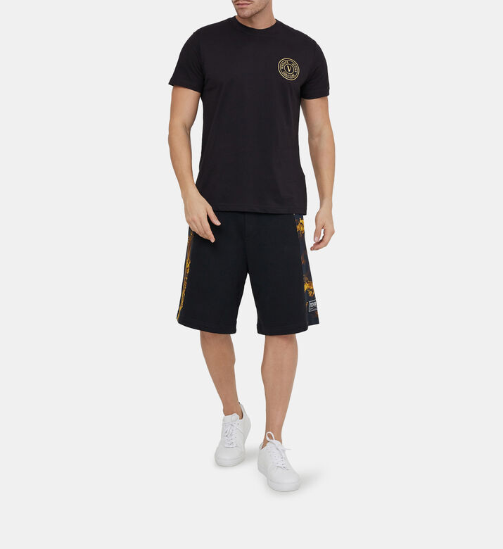 شورت برمودا بطبعة باروك