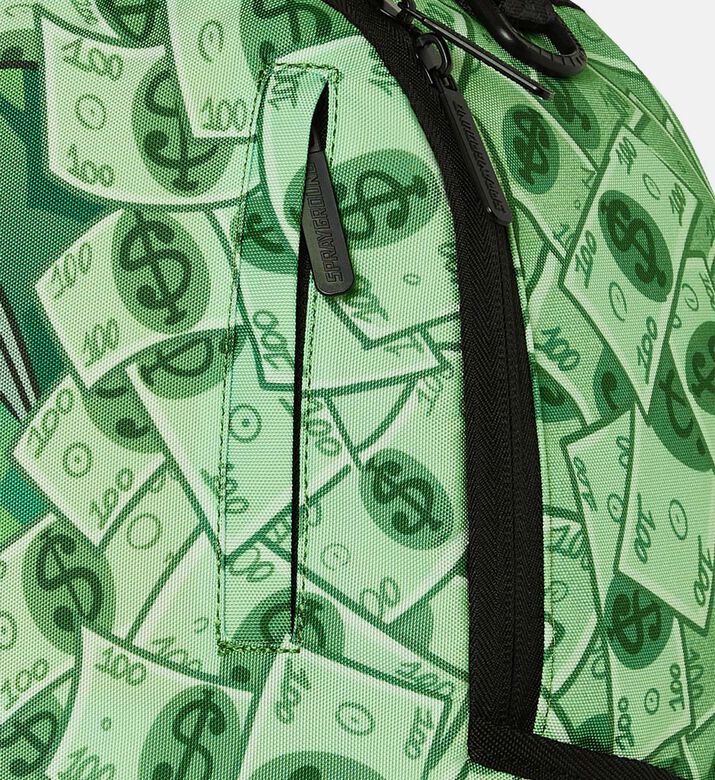 حقيبة ظهر بطبعة دب المال