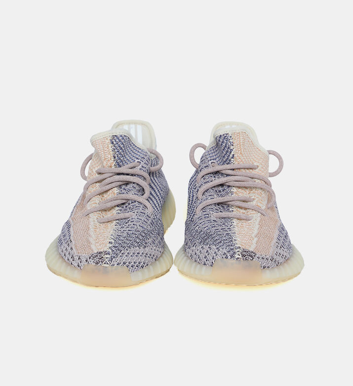 Yeezy 350 Primeknit Sneakers