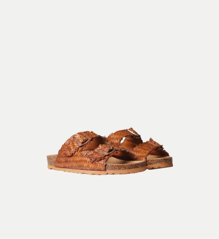 Guam-te Leather Raffia Open-toe Flat Sandals Guam-te Leather Raffia Open-toe Flat Sandals