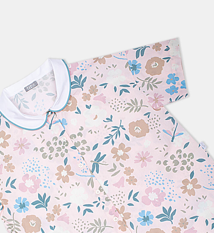 تيشيرت للبنات الصغيرات بطبعة تيشيرت للبنات الصغيرات بطبعة