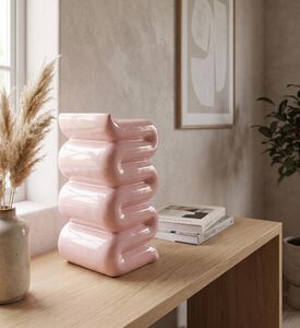 &k Amsterdam Curvilinear Form Whip Pillar, Packshot View