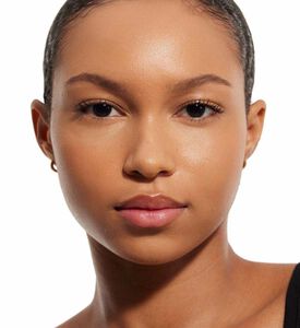 كريم أساس بإشراقة طوال اليوم