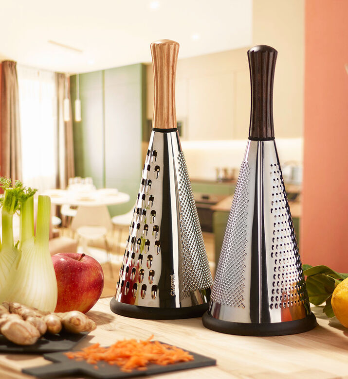 Legnoart Emilia Stainless Steel Grater, Packshot View