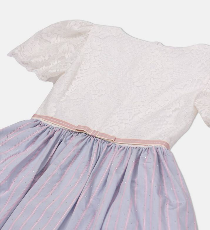 فستان واسع مخطط بأكمام قصيرة