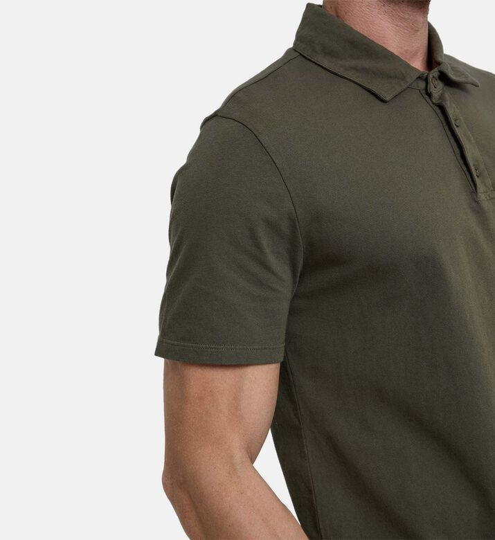 Vince Casual Short-sleeve Polo, Model View