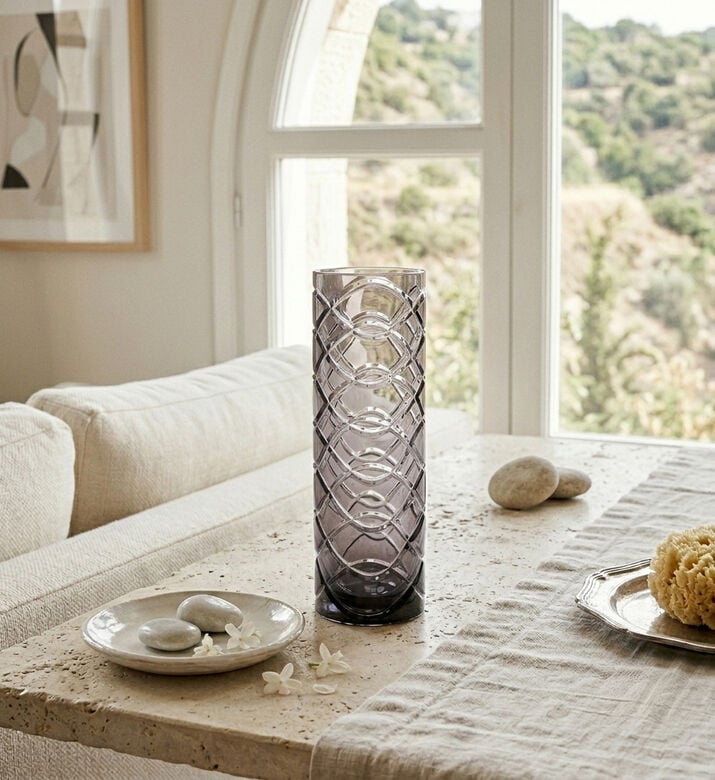 Duccio Di Segna Cylindric Crystal Infinity Vase, Packshot View