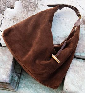 Liffner Adjustable Shoulder Strap Pillow Hobo Bag, Packshot View