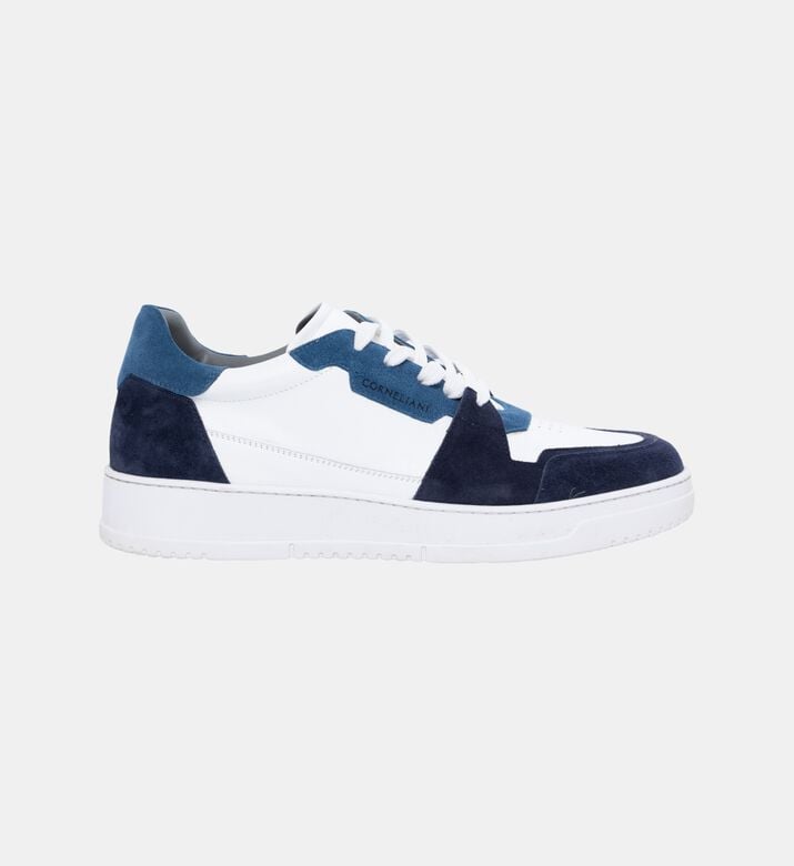 Contrasted Lace-up Sneakers