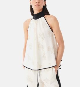 بلوزة كتان مطرزة بتفاصيل ساتان