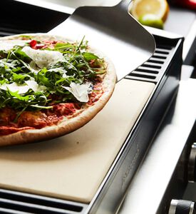 حجر بيتزا مربع من الطين