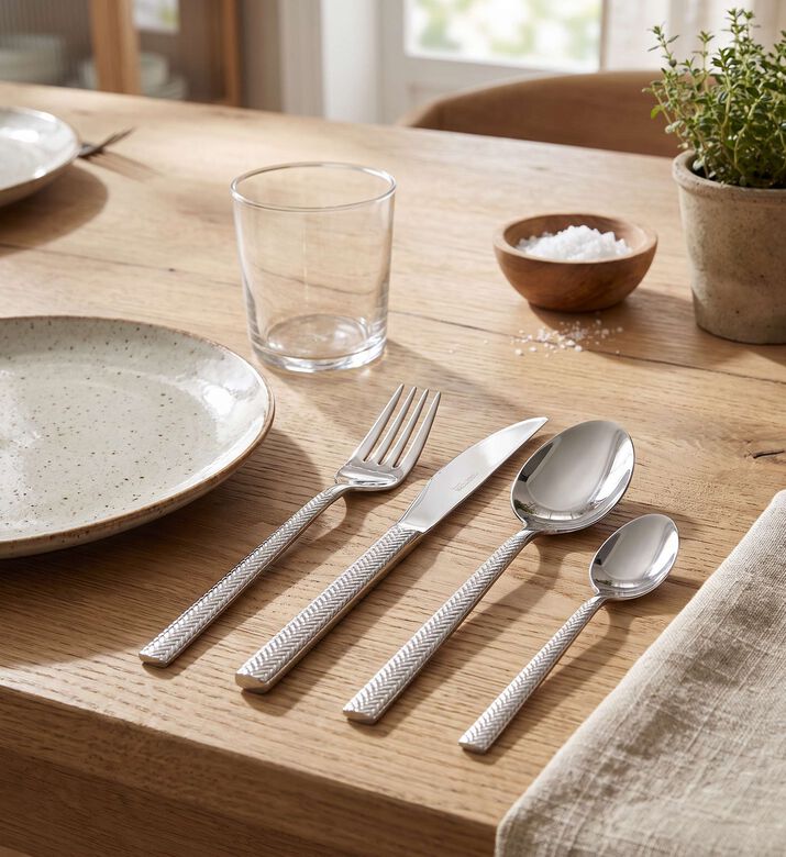 Cristema Dakar Shiny Finish 130-piece Cutlery Set, Model View