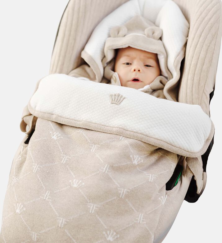 Crown Quilted Baby Nest