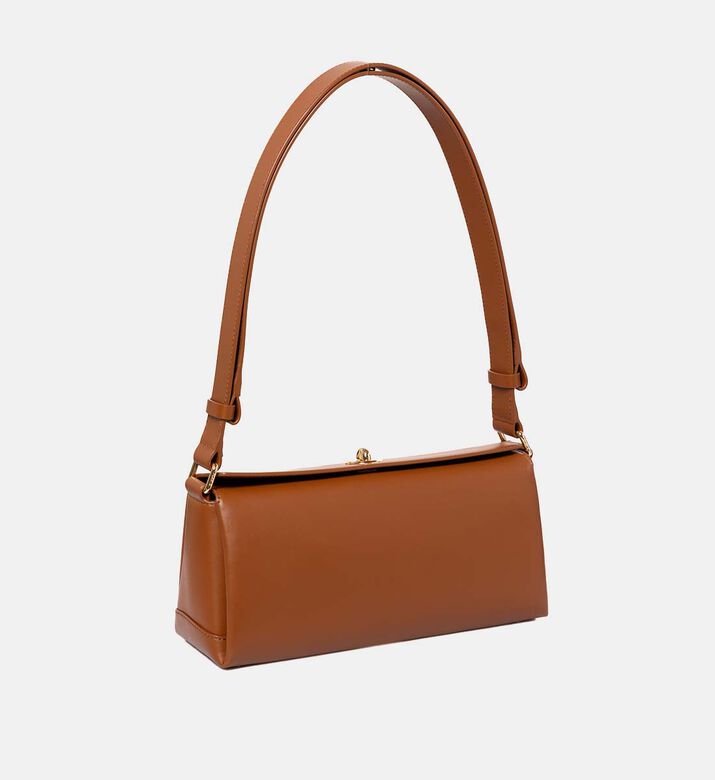 حقيبة كتف جلد بإغلاق بغطاء قلاب