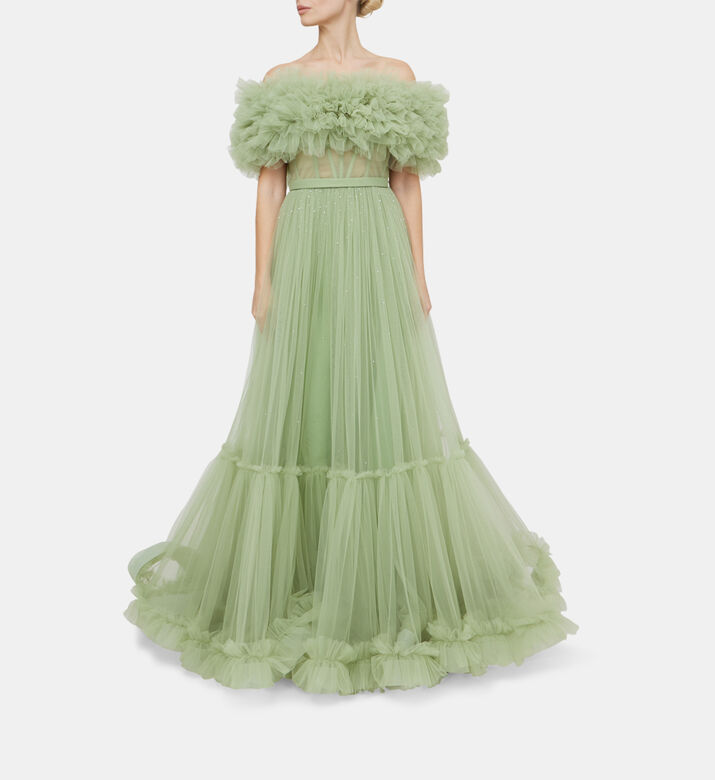 فستان تول بكورسيه مطرز بأحجار الخرز