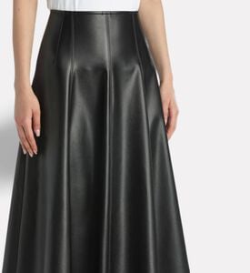 Luisa Spagnoli Skirt, Model View