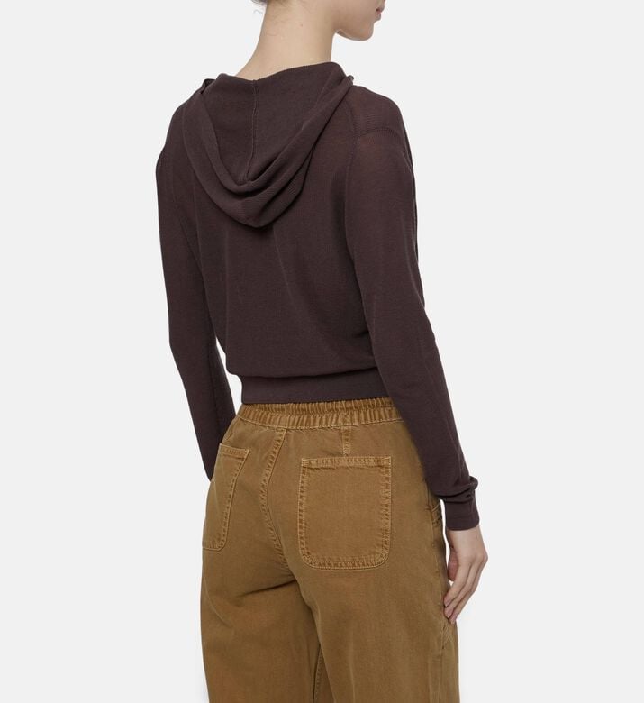 Ba and Sh Jump Beline, Model View