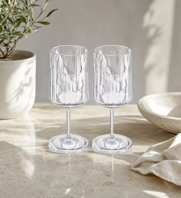 Koziol Geschenk Superglass Wine Glass 2-piece Set, Model View
