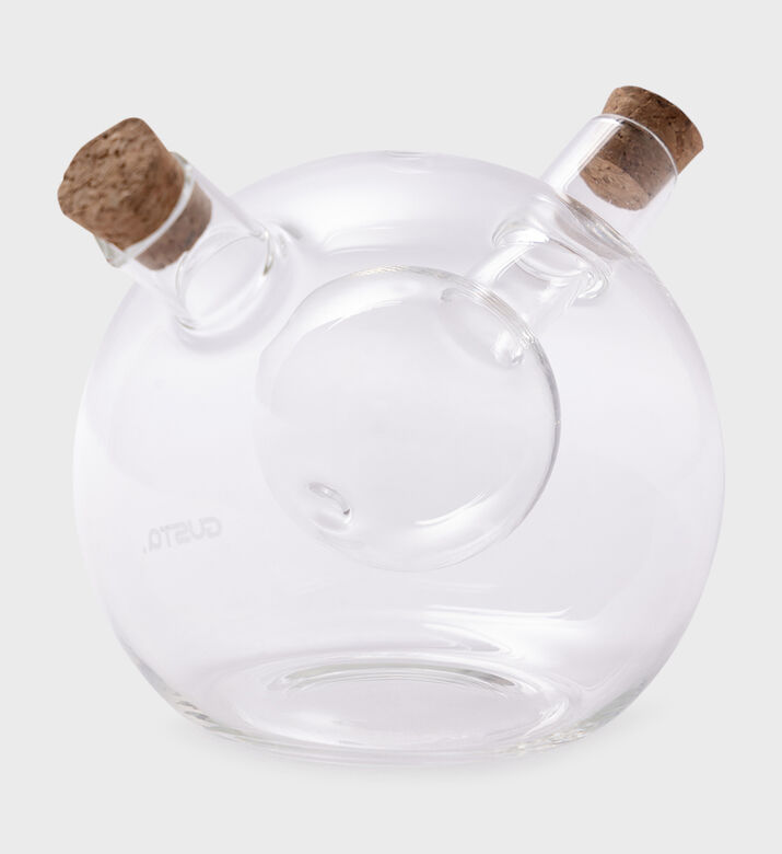 كرة زجاجية من الزيت والخل