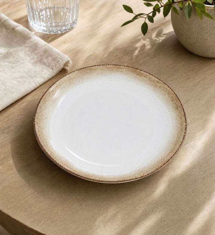 Spal Blend Simple Beige Soup Plate, Model View