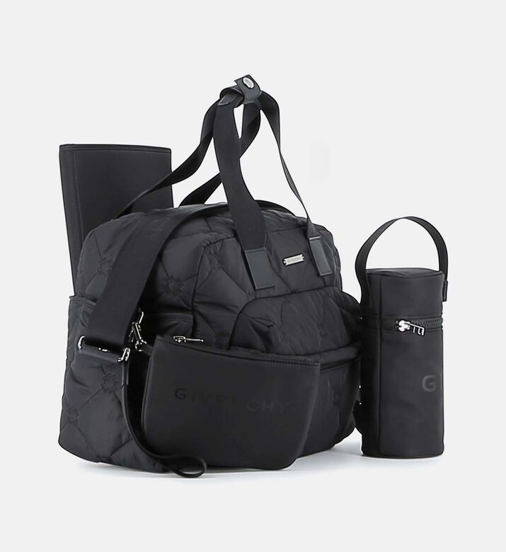 حقيبة تغيير مبطنة