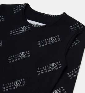 تيشيرت بأكمام طويلة بطبعة لوغو على كامله